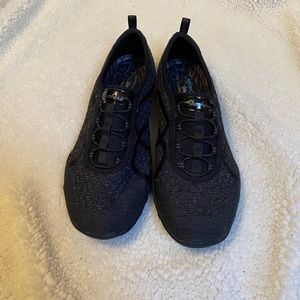 Skechers Memory Foam slip-on